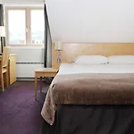 Hammer Отель 4*