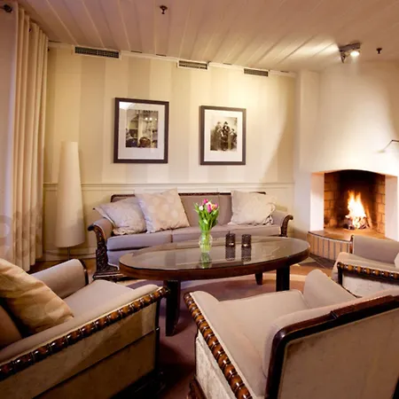Hammer Hotel 4*