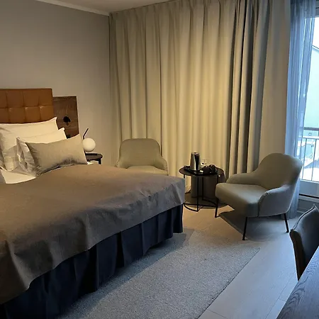 Hammer Hotell 4*