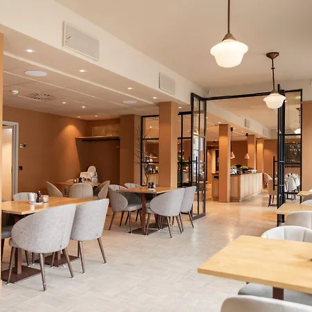 Otel Hammer 4*