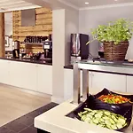 Hammer Hotel 4*